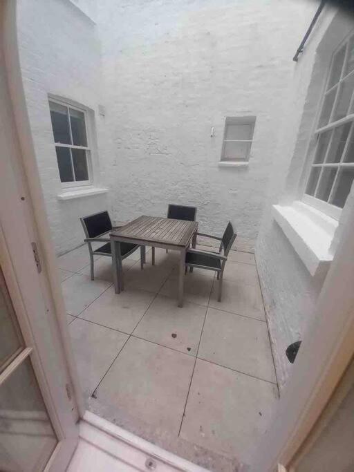 Apartament Lovely Flat In Baker Street Londyn Zewnętrze zdjęcie